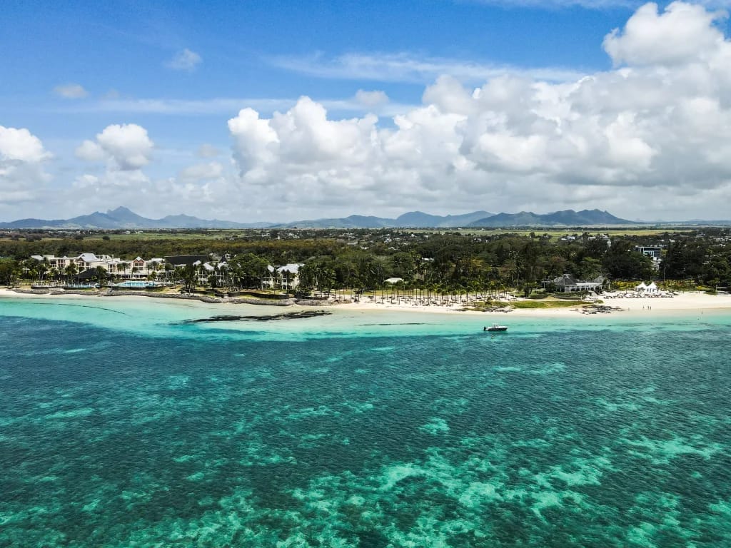 Find What Are the Best Sunrise Beaches in Mauritius for Couples